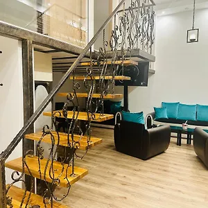 https://apartment-on-tabidze.alltbilisihotels.com