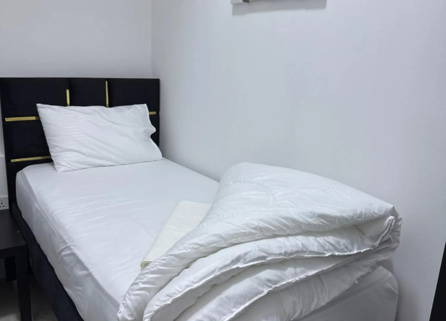 Four Stars Residence Dubai 0*,